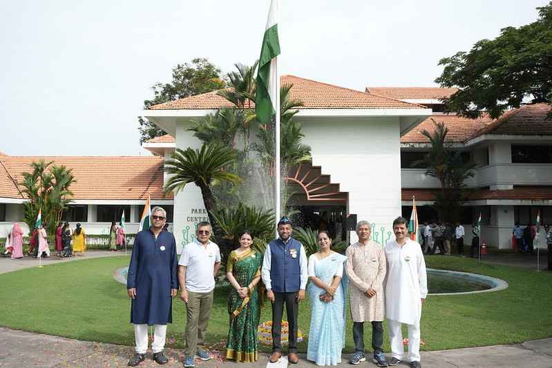 CEO Technopark with guests.