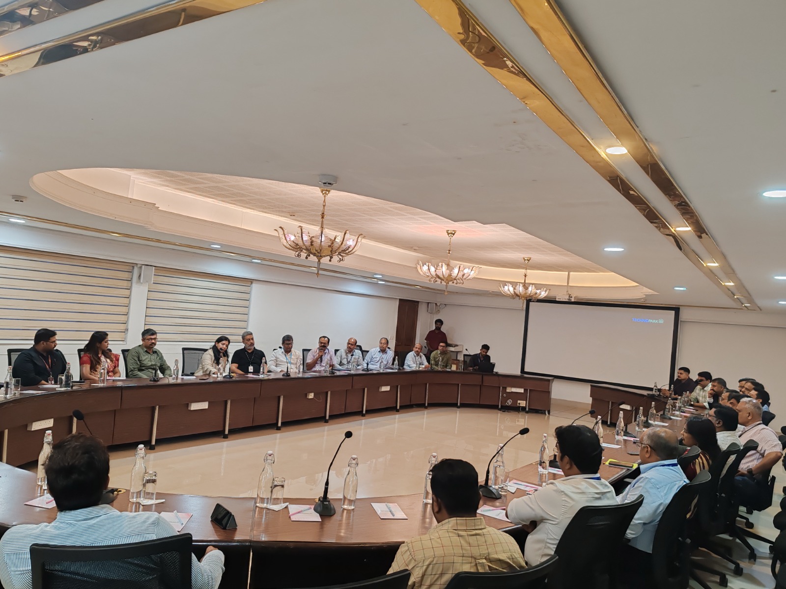 Col Sanjeev Nair (Retd.), Technopark CEO; Dr. Syed Ibrahim; Shri Sreekumar V; Shri Vasanth Varada; Eapen Toni John; Vishnu V. Nair; and other officials participated in the interactive session.